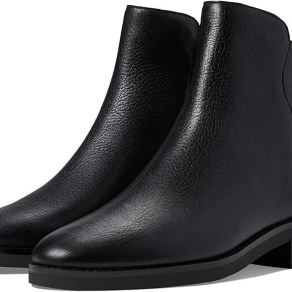 Cole Haan Boot Women's 9.5B Black River Chelsea Bootie New
